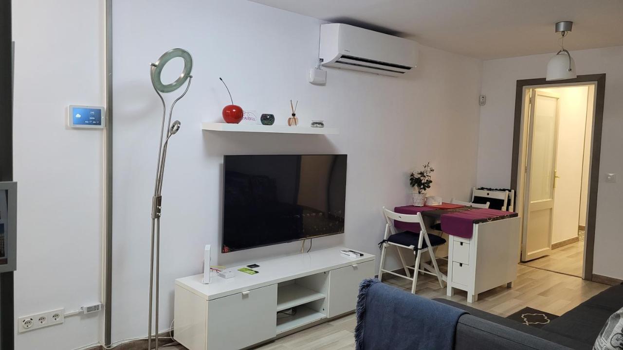 Apartaments B O D Collblanc Οσπιταλέτ ντε Λιοβρεγάτ Εξωτερικό φωτογραφία