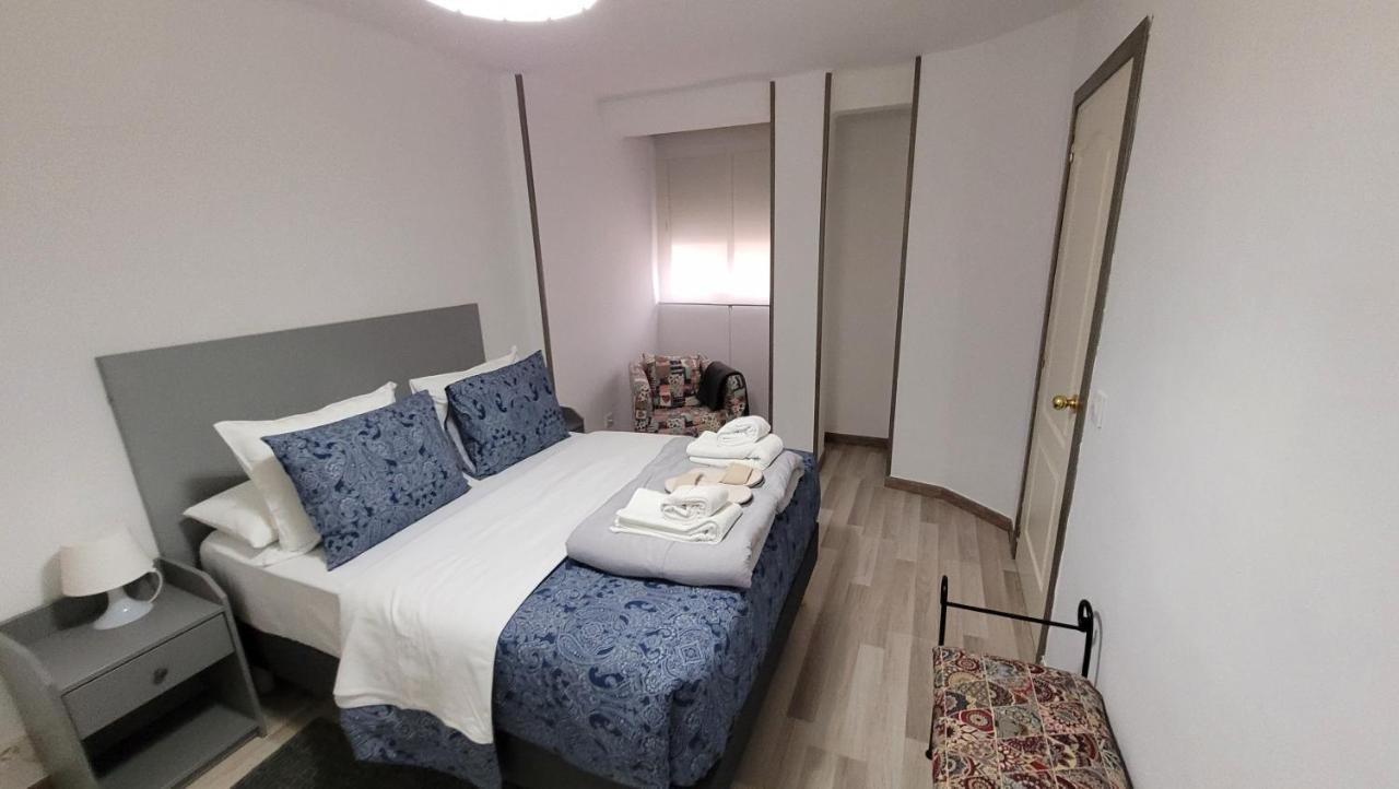 Apartaments B O D Collblanc Οσπιταλέτ ντε Λιοβρεγάτ Εξωτερικό φωτογραφία